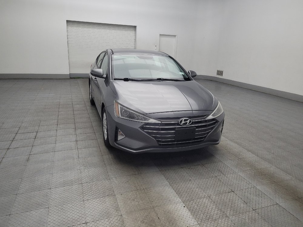 Used 2019 Hyundai Elantra SE w/ Cargo Package FWD image 13