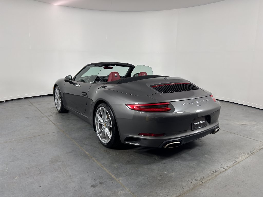 Certified 2019 Porsche 911 Carrera RWD image 29