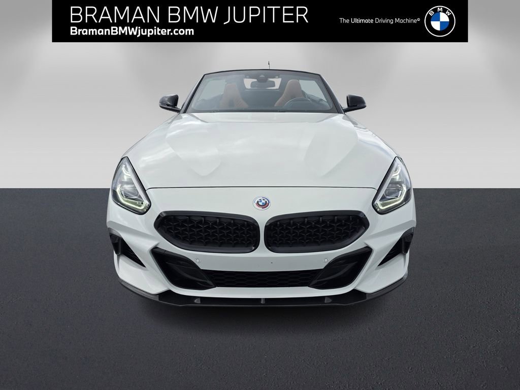 Certified 2022 BMW Z4 M40i w/ Premium Package image 2
