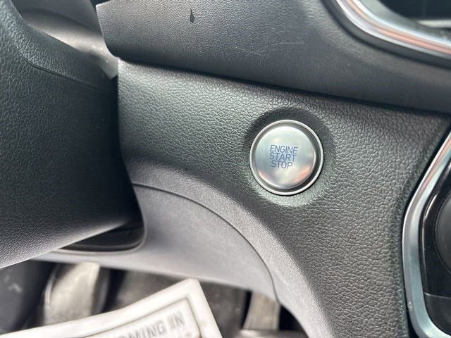 Used 2019 Hyundai Santa Fe Ultimate w/ Cargo Package image 20