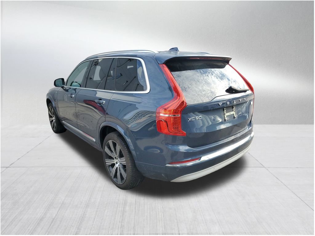 Certified 2022 Volvo XC90 T8 Inscription w/ Advanced Package image 3