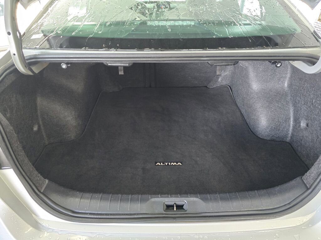 Used 2023 Nissan Altima 2.5 SV image 18