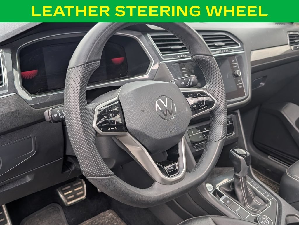 Used 2022 Volkswagen Tiguan SE R-Line AWD/4WD image 18