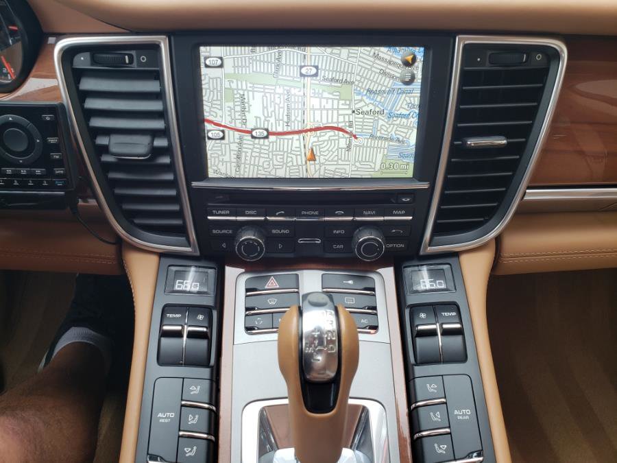 Used 2011 Porsche Panamera Turbo image 8