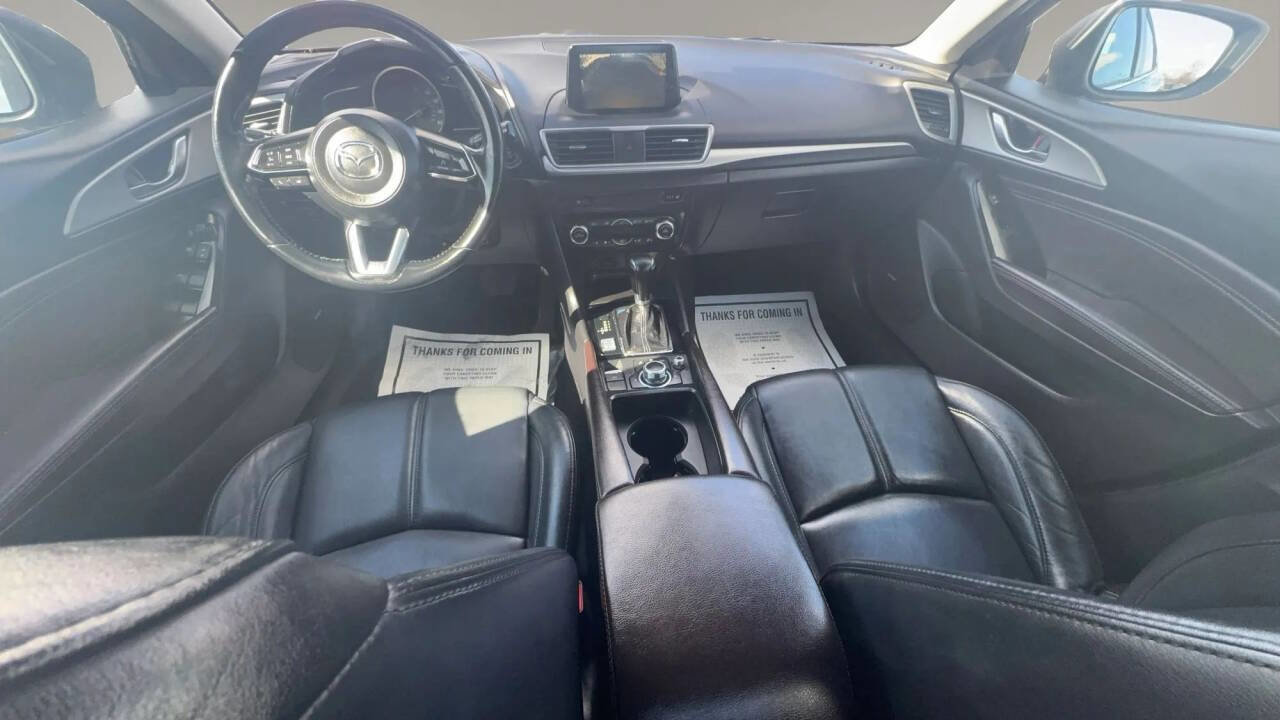 Used 2017 MAZDA MAZDA3 Touring w/ Popular Equipment Package image 9