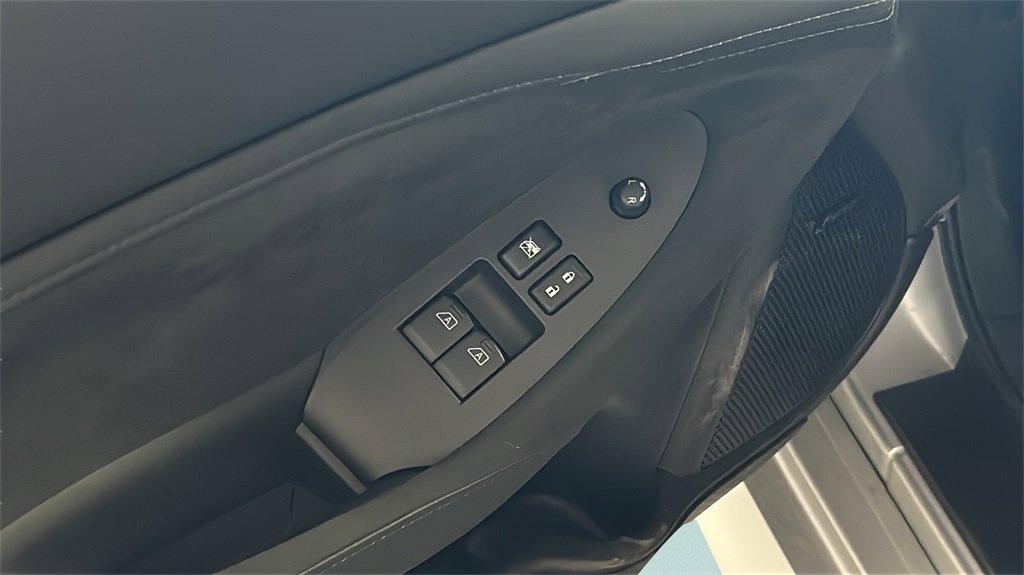 Used 2025 Nissan Z Performance w/ Floor Mat Package image 10