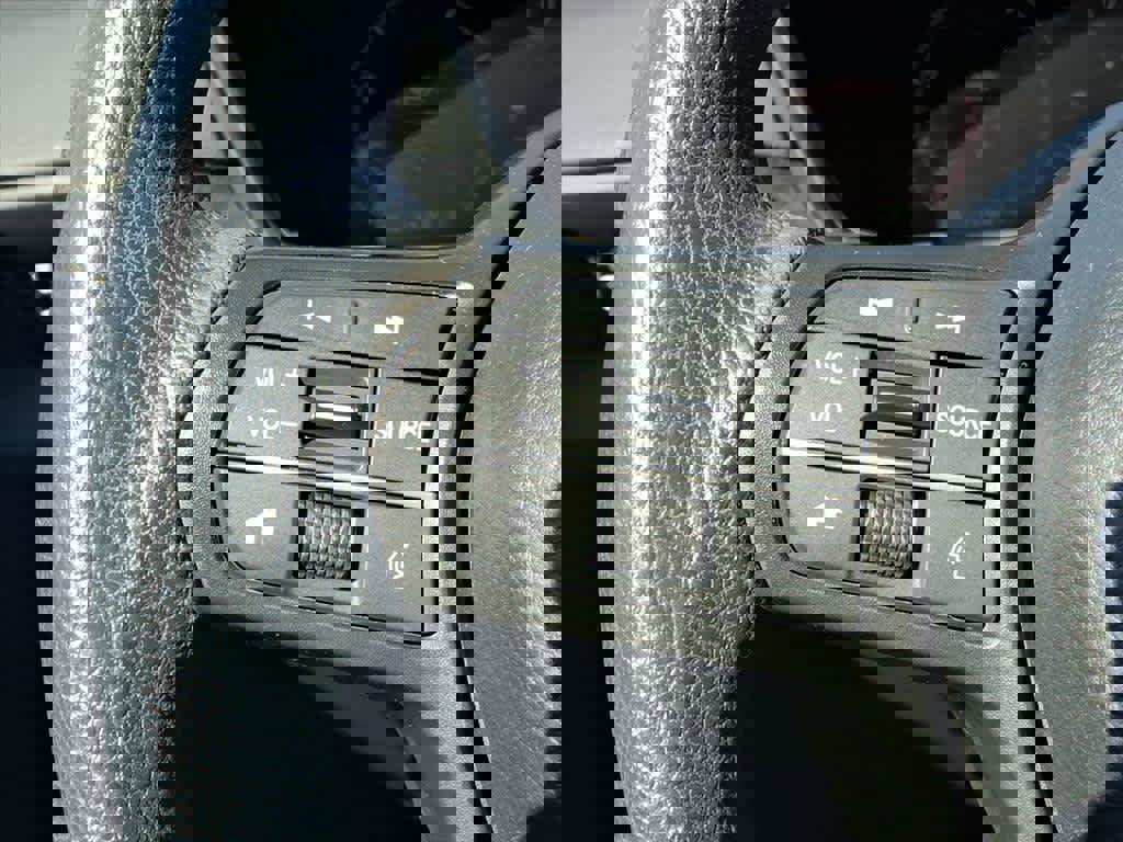 Used 2024 Honda CR-V EX image 17