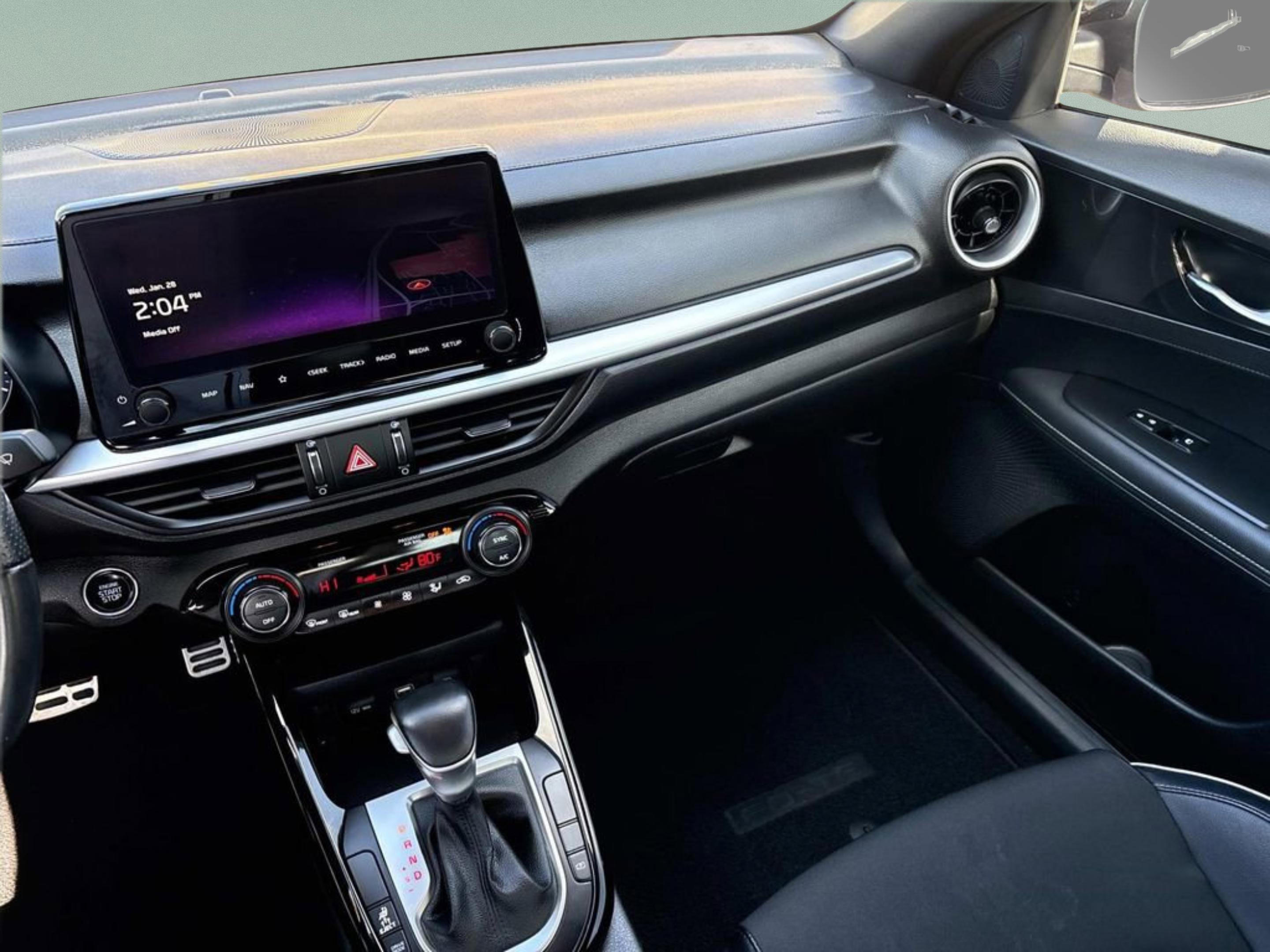 Used 2023 Kia Forte GT-Line w/ GT-Line Technology Package FWD image 18