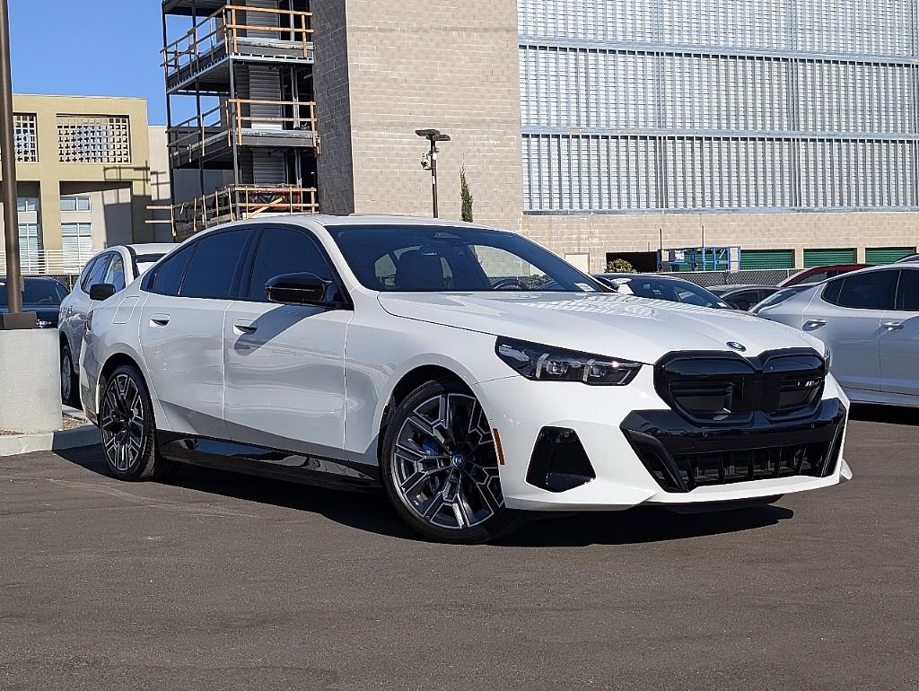 Used 2024 BMW i5 M60 image 3