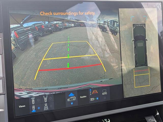 Used 2025 Toyota Sequoia Platinum image 14