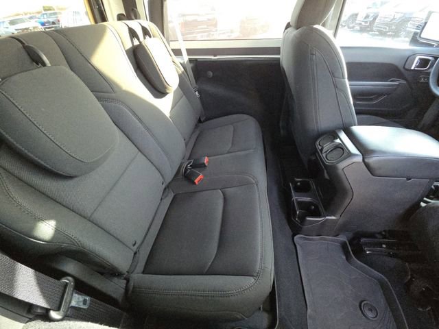 Used 2023 Jeep Wrangler Willys image 22