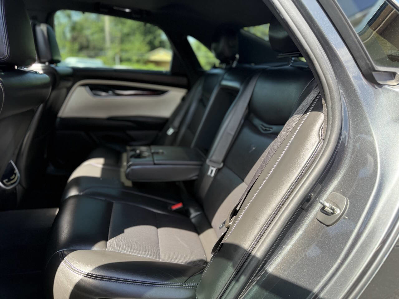 Used 2013 Cadillac XTS Platinum image 16