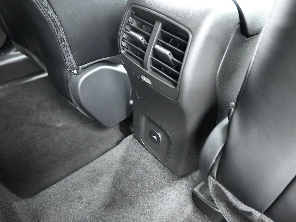 New 2025 Ford Escape SE image 27