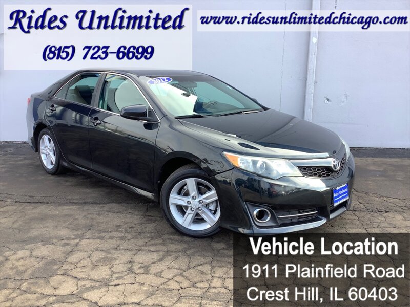 Used 2012 Toyota Camry SE image 9