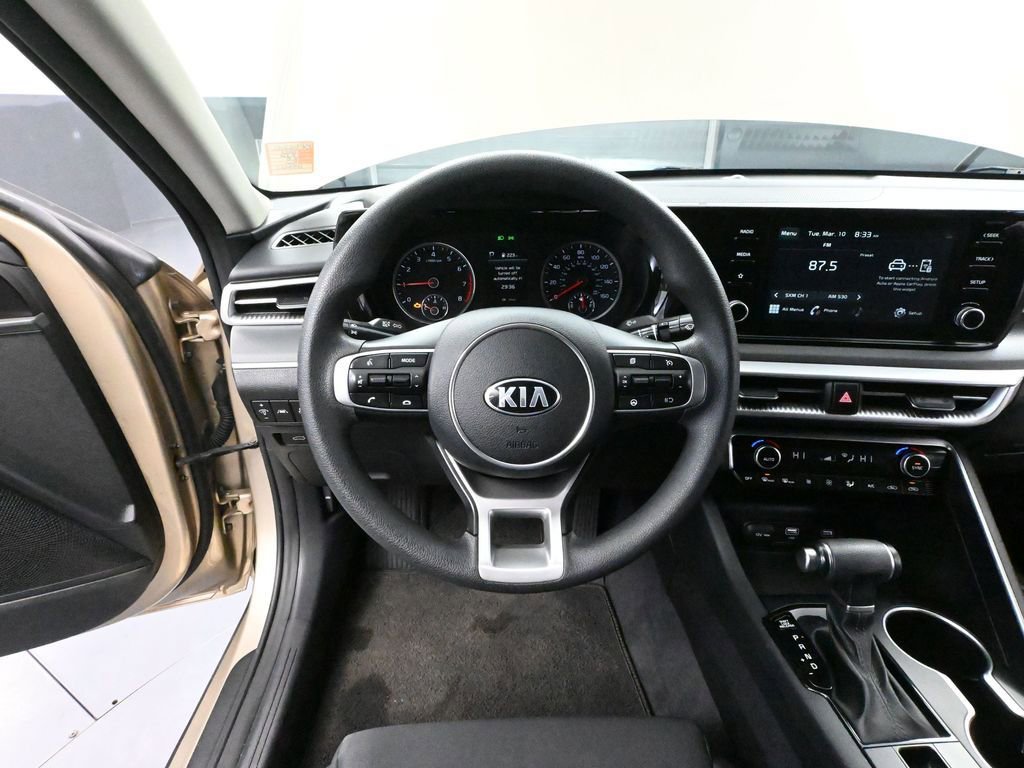 Used 2021 Kia K5 LXS image 25