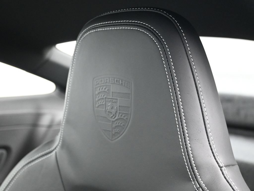 Certified 2022 Porsche 911 GT3 RWD image 18