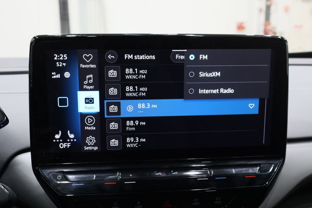 Used 2023 Volkswagen ID.4 Pro S image 30