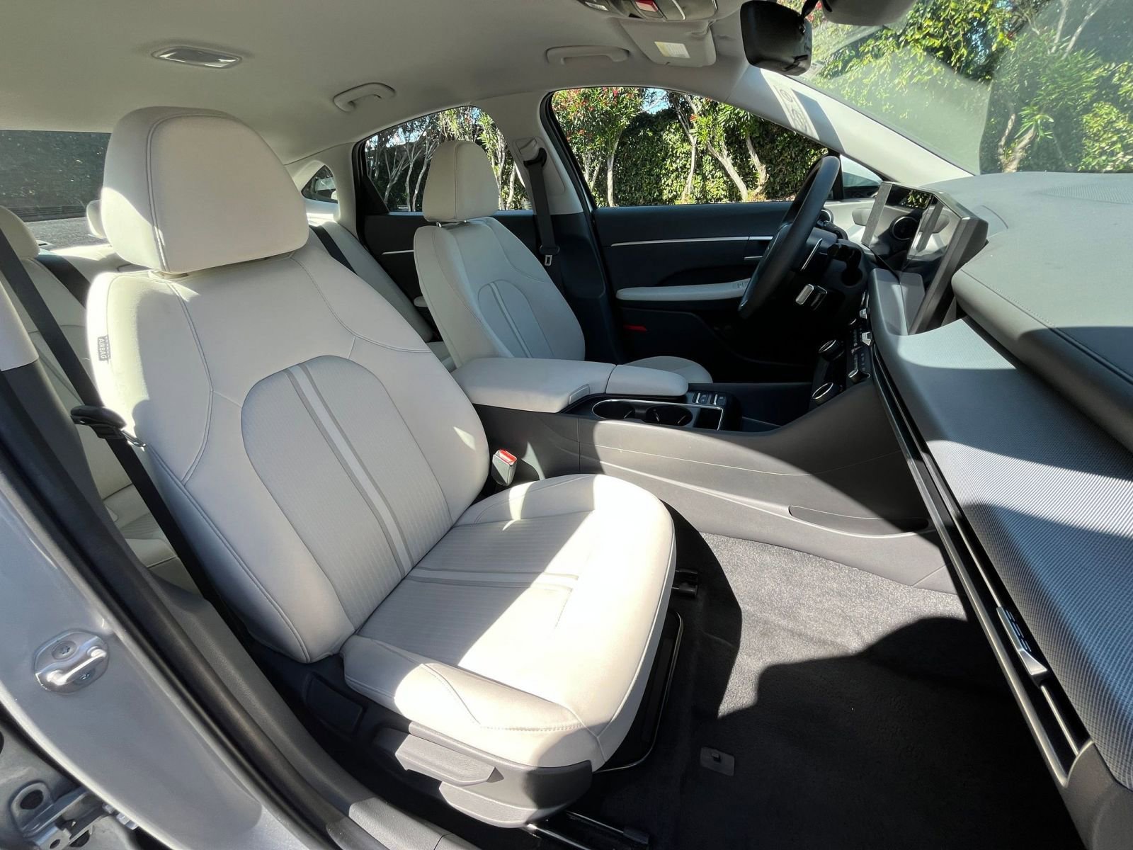 Used 2025 Hyundai Sonata SEL FWD image 36