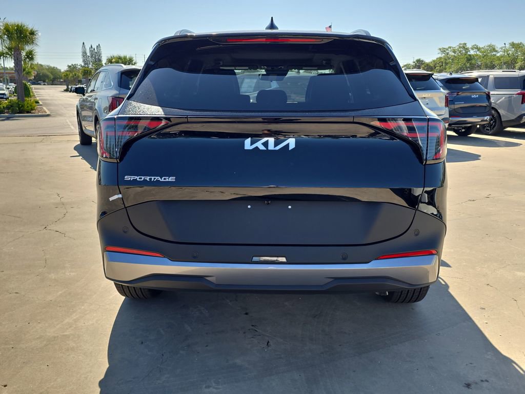 New 2026 Kia Sportage EX FWD image 7