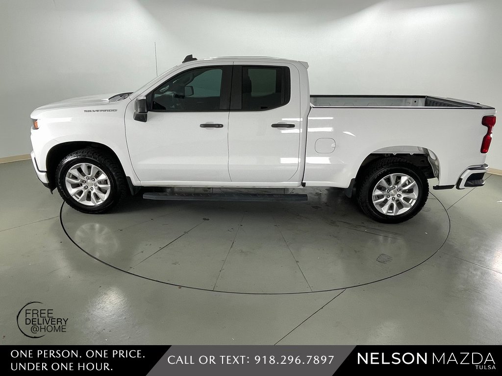 Used 2022 Chevrolet Silverado 1500 Custom w/ Safety Confidence Package image 9