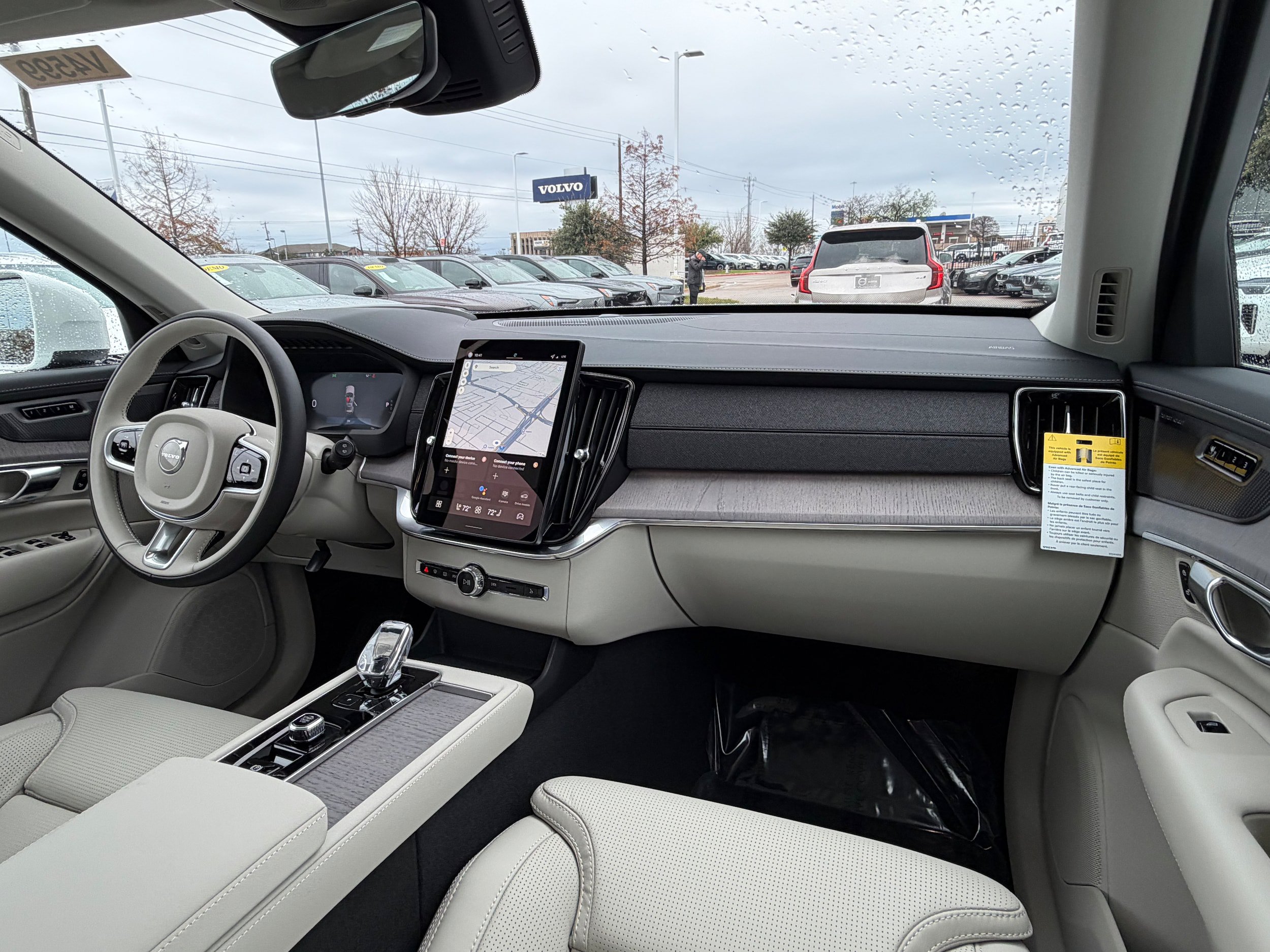 New 2026 Volvo XC90 B6 Ultra w/ Protection Package AWD/4WD image 11