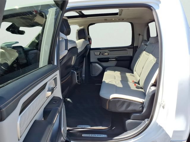 Used 2025 RAM 1500 Tungsten w/ Trailer Tow Group AWD/4WD image 11