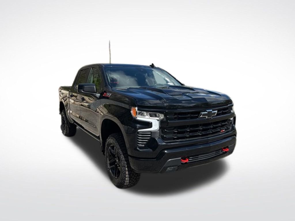 Used 2024 Chevrolet Silverado 1500 LT Trail Boss w/ Convenience Package II AWD/4WD image 8