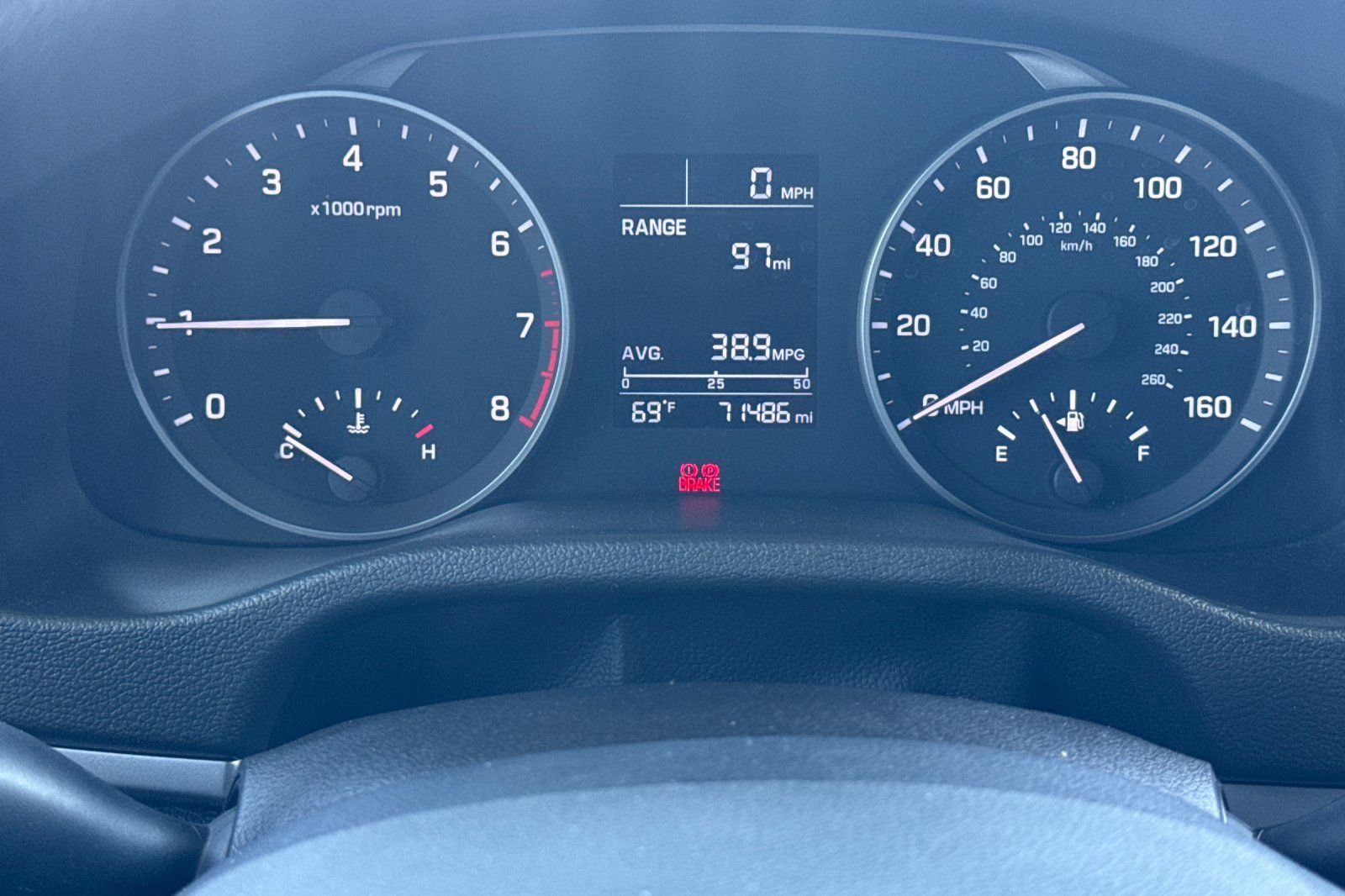 Used 2018 Hyundai Elantra SE FWD image 21