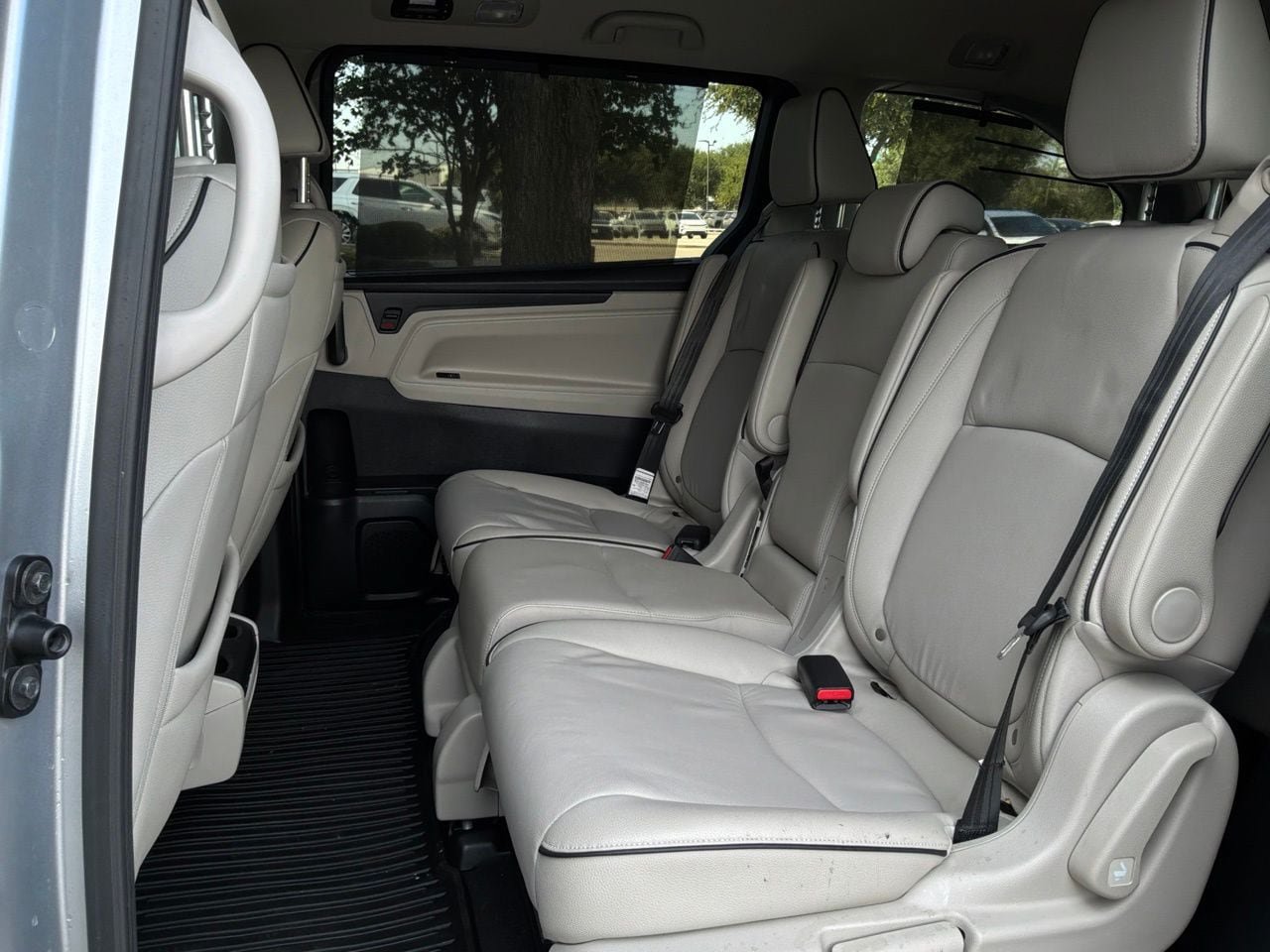 Used 2025 Honda Odyssey Touring image 10