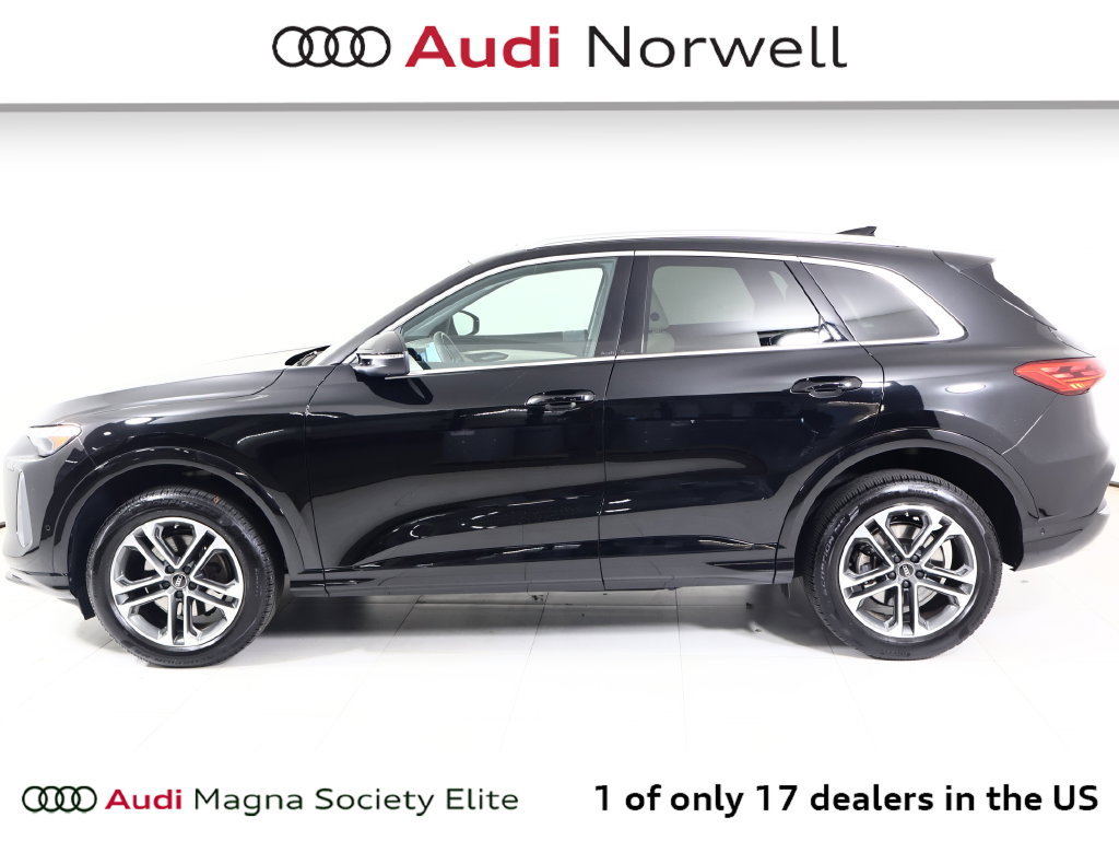Used 2025 Audi Q5 Premium w/ Convenience Package AWD/4WD image 12