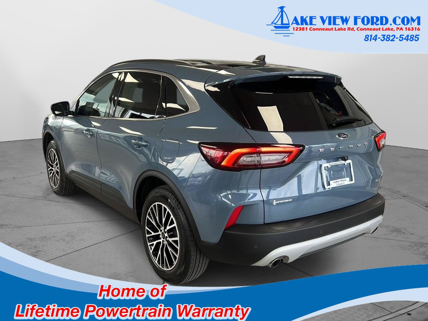 Used 2026 Ford Escape SE w/ PHEV Premium Package FWD image 12