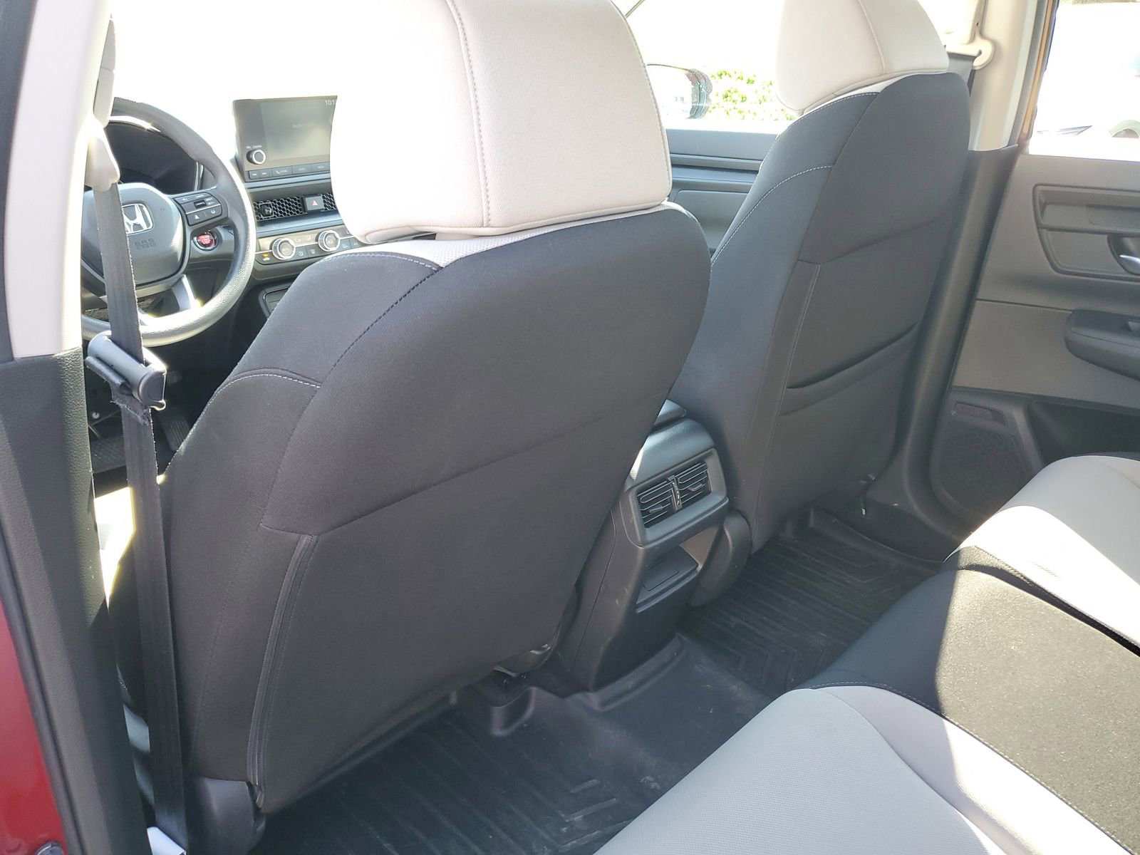 Used 2023 Honda CR-V EX image 13