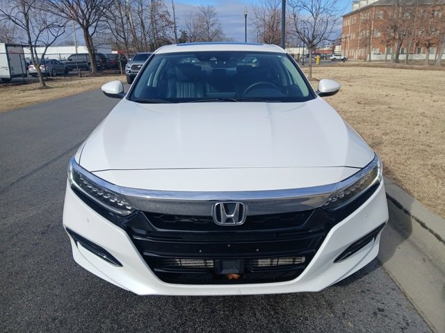 Used 2018 Honda Accord Touring image 5