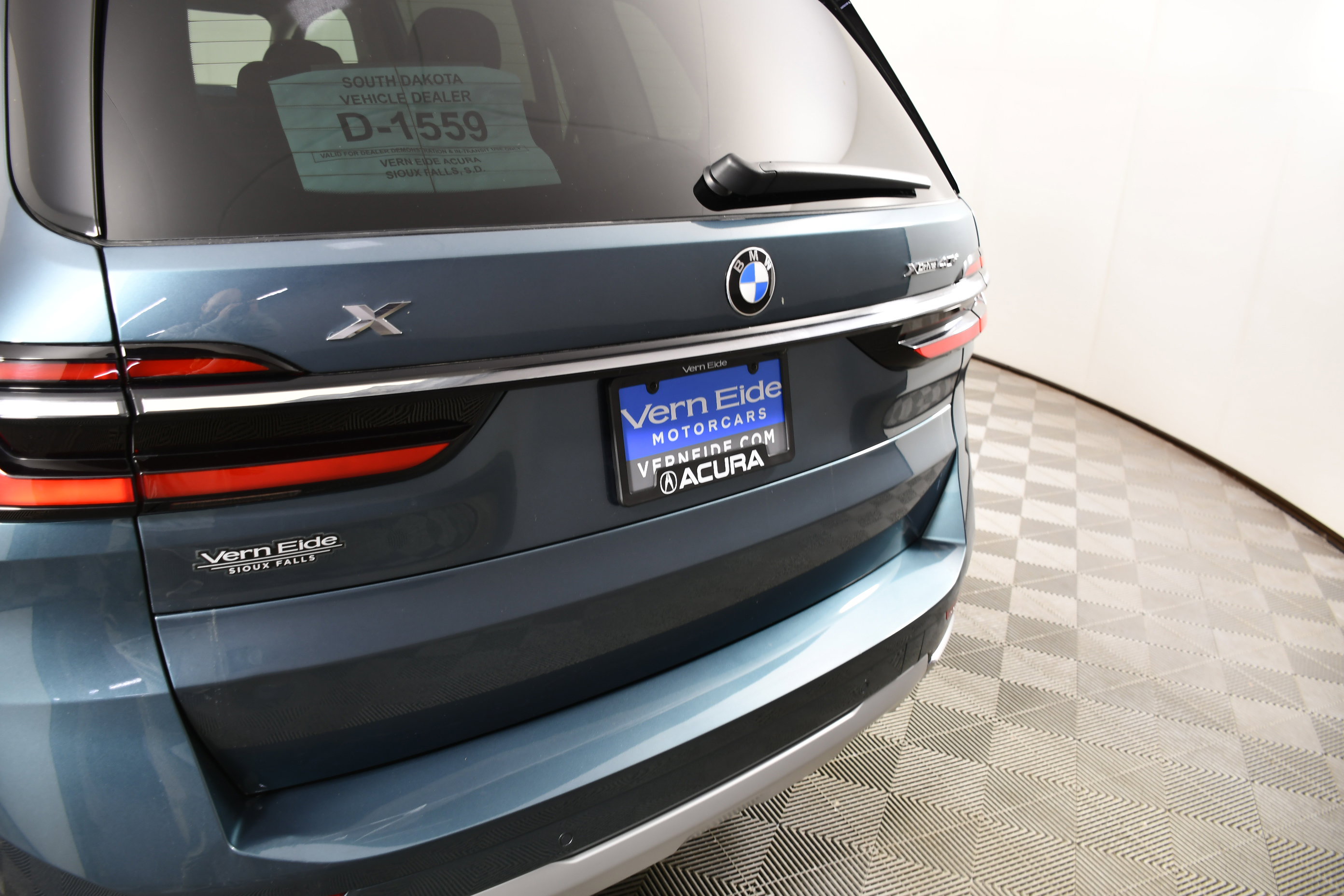 Used 2025 BMW X7 xDrive40i image 15