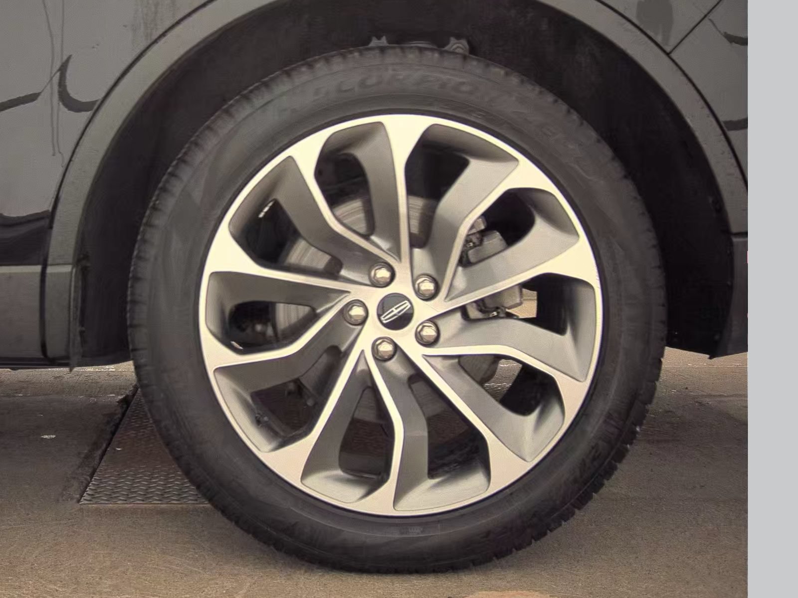 Used 2026 Lincoln Aviator AWD image 18