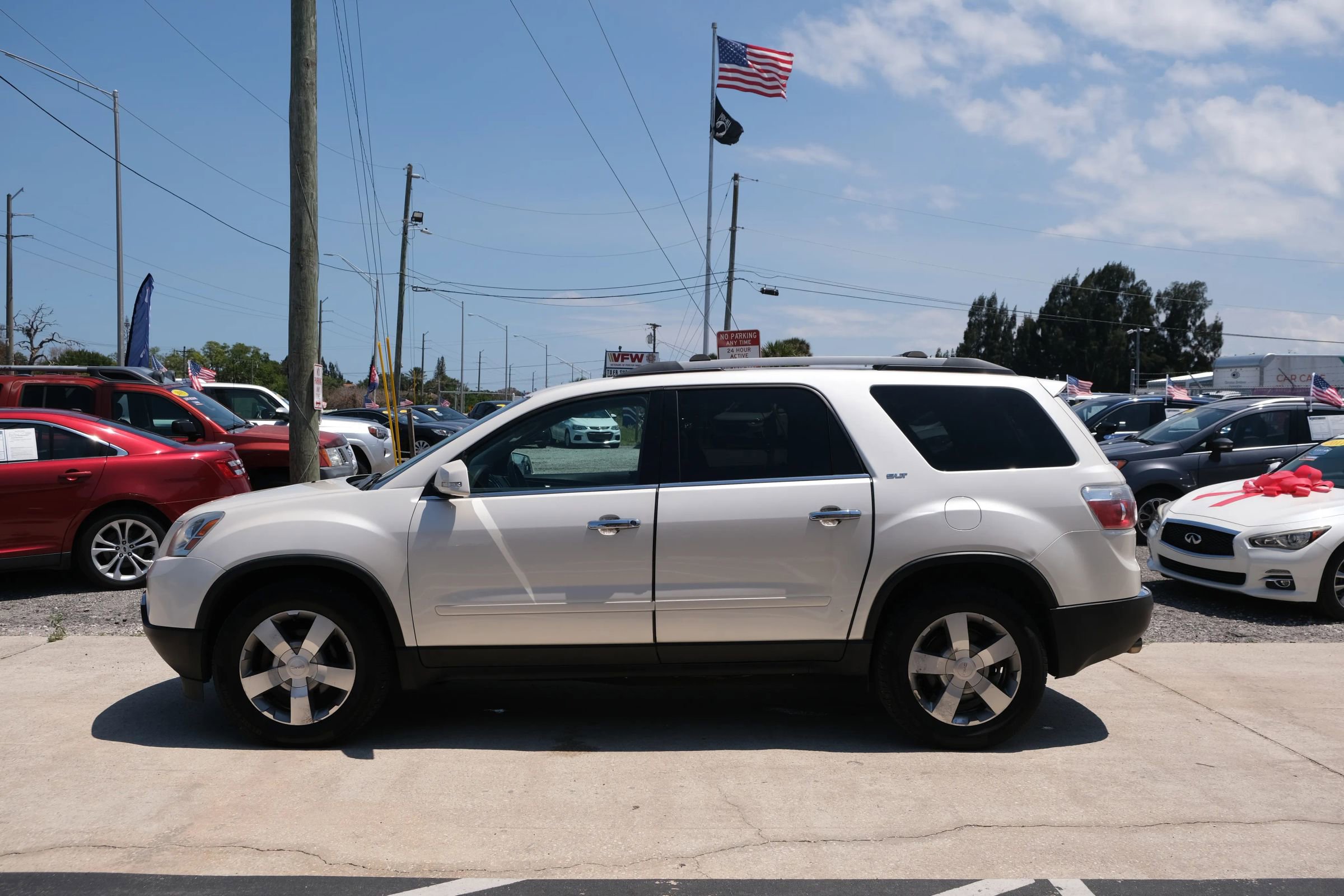 Used 2012 GMC Acadia SLT AWD/4WD image 8