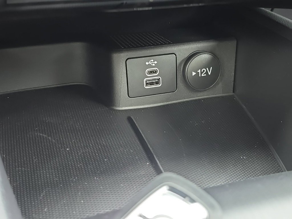 New 2026 Ford Escape SE image 41