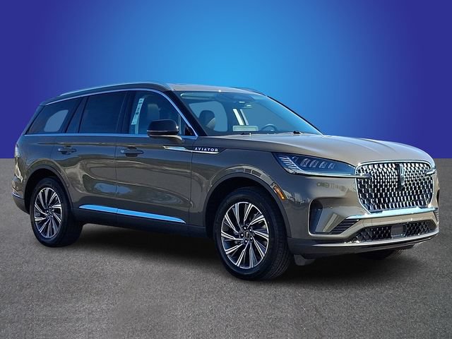 New 2026 Lincoln Aviator AWD image 2