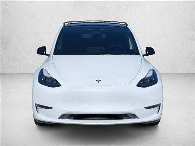 Used 2023 Tesla Model Y Long Range AWD/4WD image 2