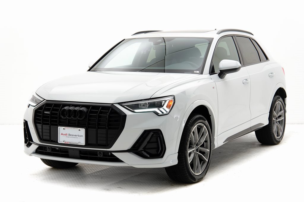 Certified 2024 Audi Q3 2.0T Premium image 3