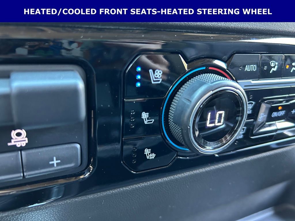 Used 2024 Chevrolet Silverado 3500 LTZ w/ LTZ Convenience Package image 5