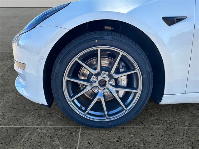 Used 2022 Tesla Model 3 Long Range image 14