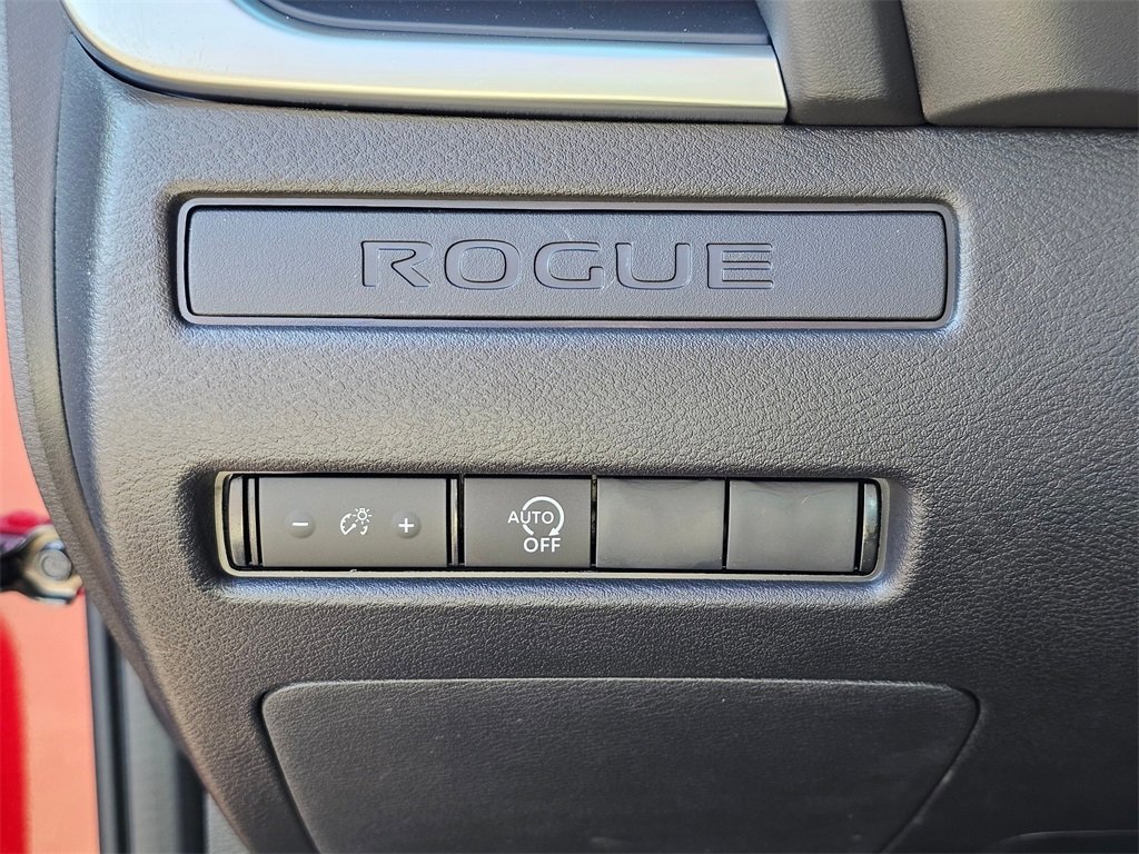 New 2026 Nissan Rogue S image 30