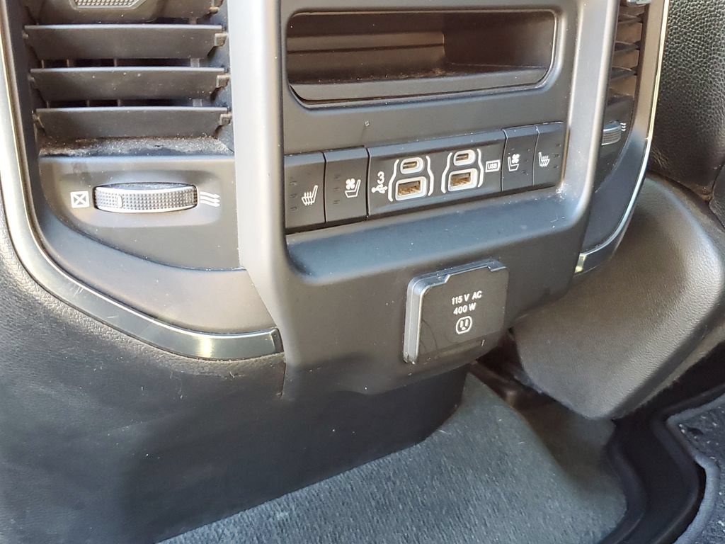 Used 2019 RAM 1500 Limited AWD/4WD image 14
