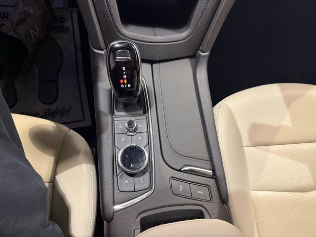 Used 2022 Cadillac XT5 Sportv w/ Technology Package image 22