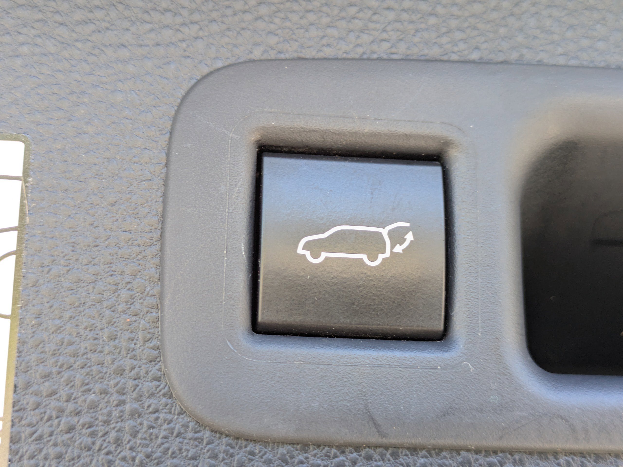 Used 2021 Toyota Highlander Platinum image 14