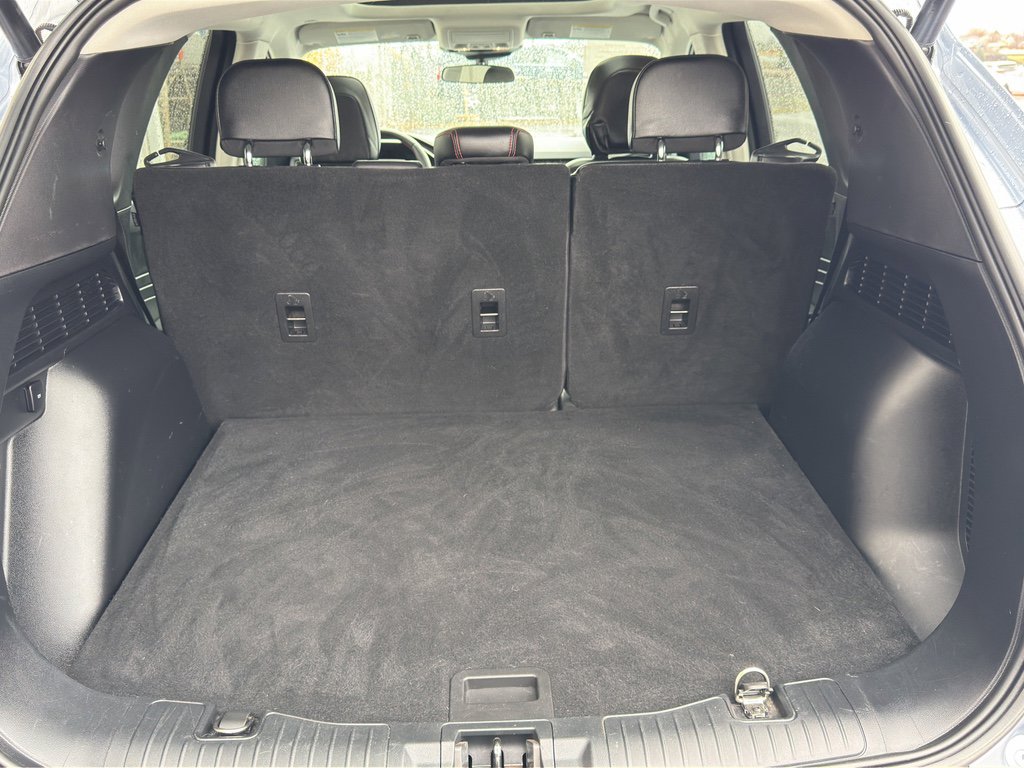 Used 2022 Ford Escape SEL w/ SEL Stealth AWD Package image 31