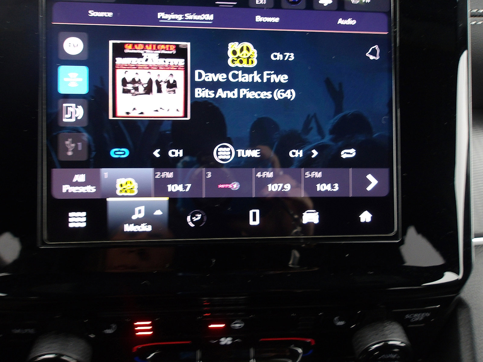 Used 2025 Jeep Grand Cherokee Altitude image 19