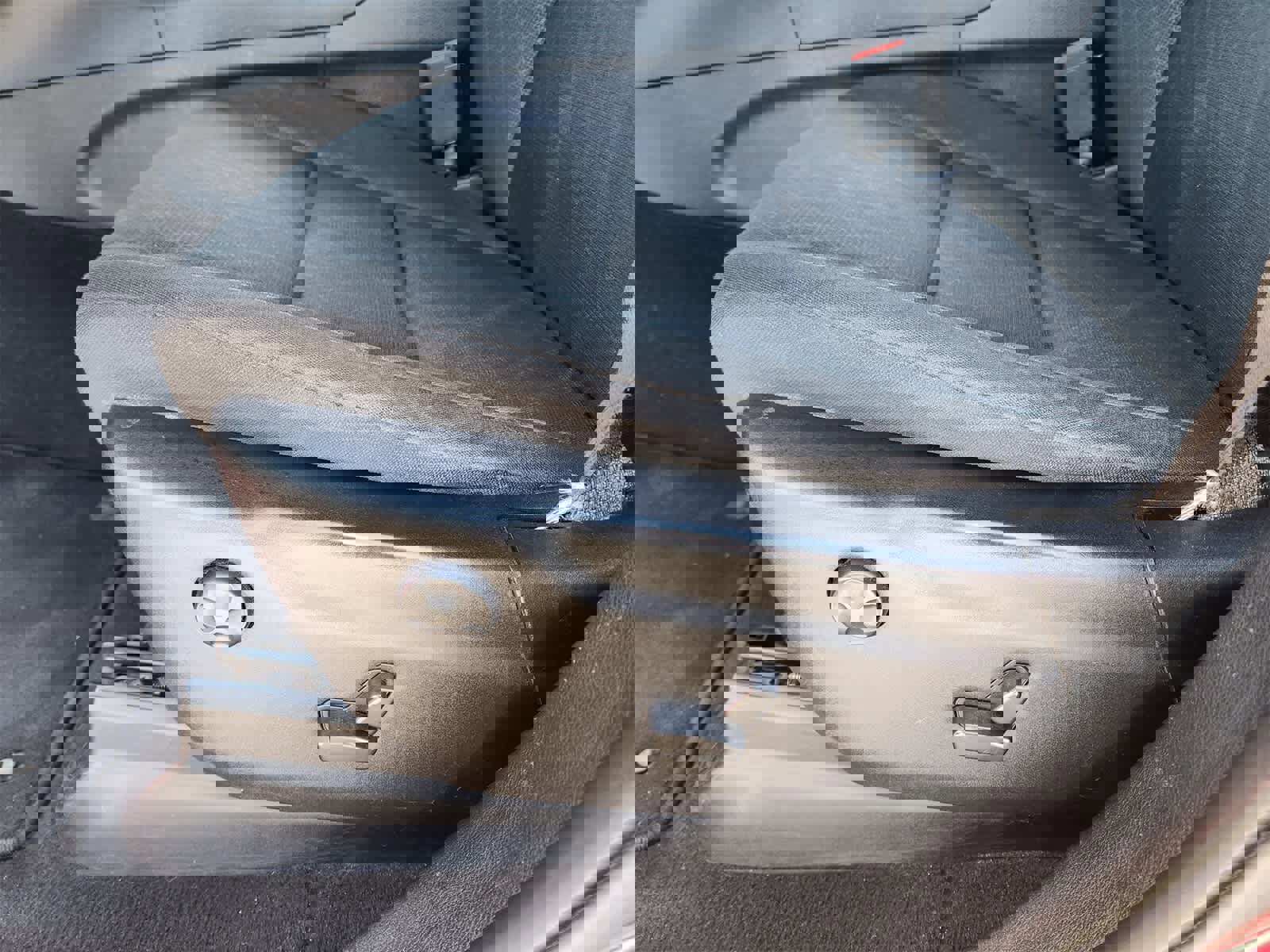 Used 2020 Jeep Grand Cherokee Laredo w/ 18" Wheel & 8.4" Radio Group image 19