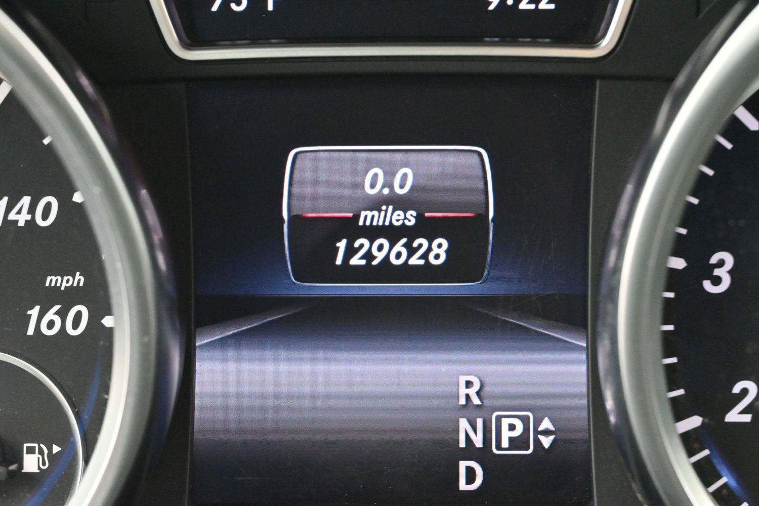 Used 2014 Mercedes-Benz ML 350 4MATIC image 23
